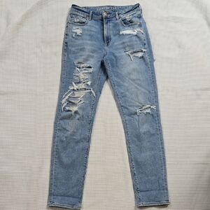 American Eagle Outfitters Distressed Mom Jean- 6 X Long